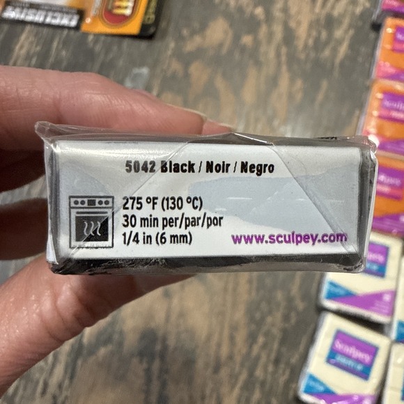 Sculpey Premo & Sculpey III Oven Bake Clay,Lot of 24 -2 oz blocks many Colors!! - Picture 8 of 10